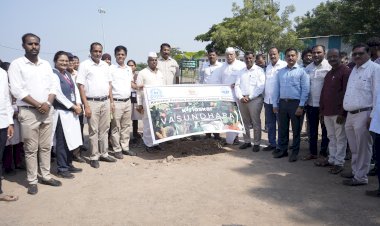 श्री विठ्ठल- रुक्मिणी मंदिरे समिती व पंढरपूर नगरपरिषद यांच्या संयुक्त विद्यमाने भक्तीसागर ६५ एकर परिसरात हरित क्रांतीचा संकल्प.  ◼️५०० वृक्षांच्या संगोपनासाठी किर्लोस्कर फेरस इंडस्ट्रीजचा पुढाकार; हरित पंढरपूरच्या दिशेने नवे पाऊल.  ◾किर्लोस्कर फेरस इंडस्ट्रीजकडून ५०० लोखंडी वृक्षसंरक्षक जाळ्यांची भेट; विविध संस्था आणि पर्यावरणप्रेमी एकवटले.