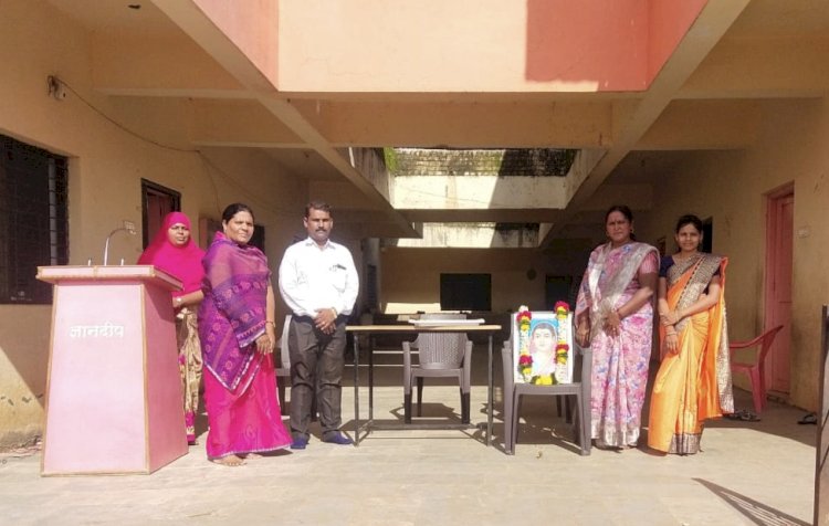 *ज्ञानदीप संकुलात हिंदी राष्ट्रभाषा दिन साजरा :*