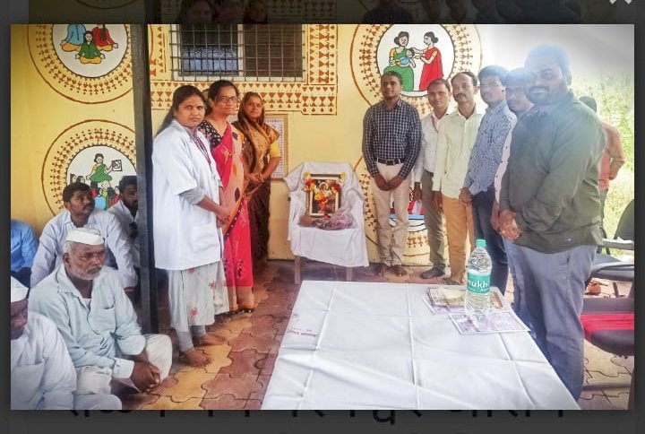 शेळवे येथे परमेश्वर आसबे यांच्या वाढदिवसा निमित्त महाआरोग्य शिबिर