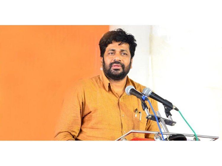 प्रहार संघटनेचे आमदार बच्चू कडू पाटील यांच्यावर अब्रू नुकसानीचा गुन्हा दाखल