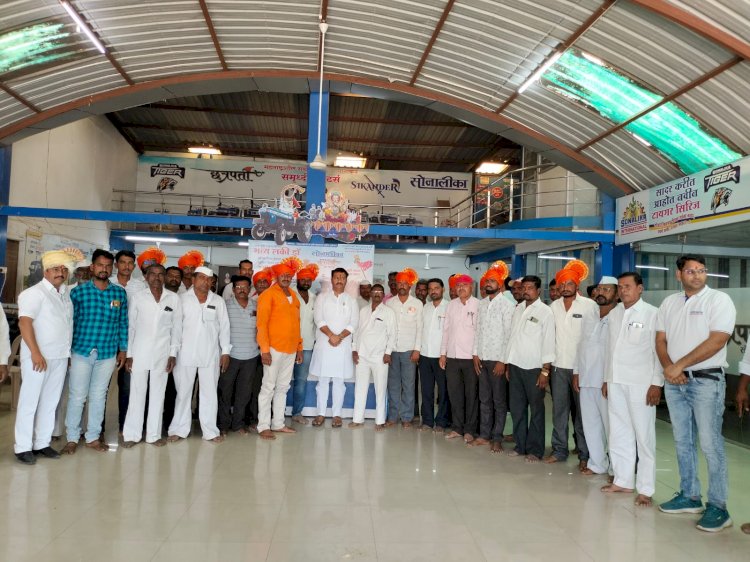 समृद्धी ट्रॅक्टर येथे लकी ड्रॉ मोठ्या उत्साहात संपन्न..