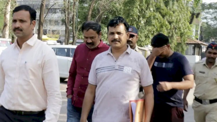 सिन्नच्या लाचखोर सहाय्यक निबंधकांच्या मालमत्तेची चौकशी होणार..!