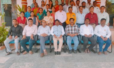 बार्शीच्या शिक्षणशास्त्र महाविद्यालयात पीएच डी ऑनलाईन कार्यशाळेचे यशस्वी आयोजन :- प्राचार्य एस .एस. गोरे यांची माहिती,