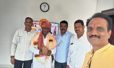 पंढरपूर मार्केट कमिटीचे सदस्य शिवदास ताड गुरुजी यांचा सिद्धेवाडीत सत्कार..