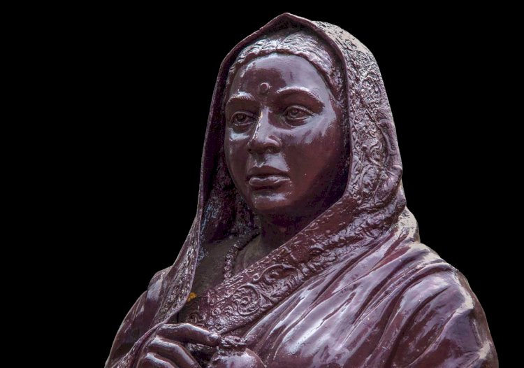 तळसंगी येथील स्वातंत्र्यवीर सावरकर वाचनालयात राजमाता पुण्यश्लोक अहिल्यादेवी होळकर जयंती साजरी...