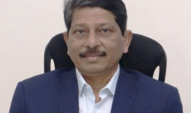 जिल्ह्यातील मतदारांनी मतदान केंद्रस्तरीय अधिकाऱ्याला सहकार्य करावे- जिल्हा निवडणूक अधिकारी मिलिंद शंभरकर