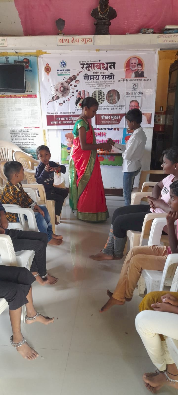 गोमय बीज राखी  महाराष्ट्रभर  महा एनजीओ फेडरेशनचा अभिनव उपक्रम :- शेखर मुंदडा