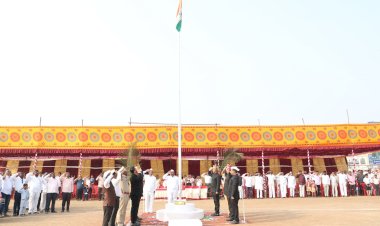 प्रांताधिकारी गजानन गुरव यांच्या हस्ते प्रजासत्ताक दिनी ध्वजारोहण संपन्न....