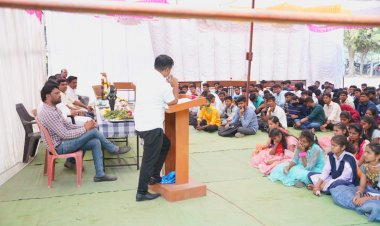 शिवरत्न पब्लिक स्कूल अँड. ज्युनिअर कॉलेज मध्ये बारावीच्या विद्यार्थ्यांना निरोप समारंभाचा कार्यक्रम संपन्न....