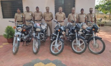 मंगळवेढा पोलीसांची दमदार कामगिरी ,एकुण ०५ मोटार सायकली, ०२ लाख रुपये किंमतीच्या जप्त ०४ मोटार सायकली चोरीचे गुन्हे उघडकीस