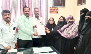 पंढरपूर नगरपालिका प्रशासन सुस्त.. नागरिक मात्र त्रस्त..   प्रभाग क्रमांक 3 घाणीचे साम्राज्य  ... बा विठ्ठला!!! मुख्याधिकाऱ्यांना नागरिकांची सेवा करण्यासाठी सद्बुद्धी दे