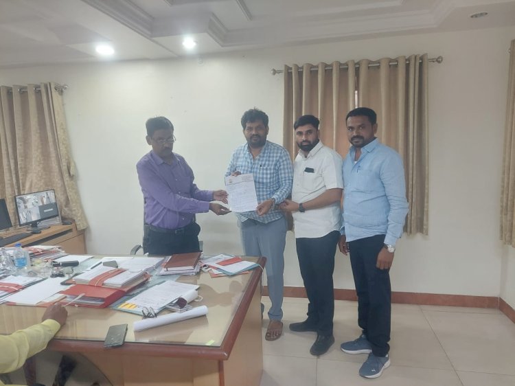'आर्थिक क्षमता' शासनाकडे ऑनलाईन प्रणालीद्वारे सादर केलेल्याच ठेकेदारांच्याच निविदा पात्र करा ▪️... अन्यथा प्रशासनाच्या विरोधात न्यायालयात दाद मागावी लागेल  ▪️ जनशक्ती संघटनेचे अतुल खूपसे-पाटील यांचा इशारा
