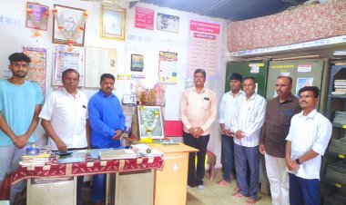 बार्शी येथील कर्मवीर सार्वजनिक ग्रंथालयात लोकराजा शाहू महाराज यांची जयंती उत्साहात साजरी