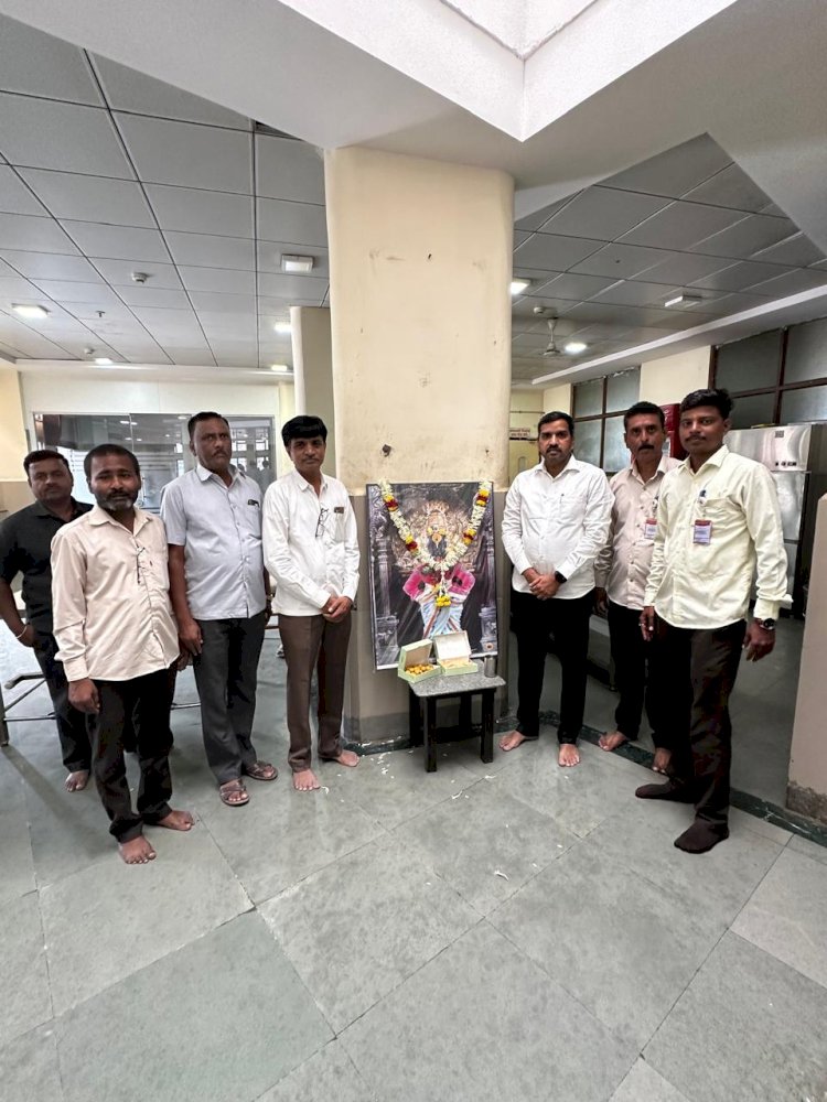 श्री विठ्ठल रूक्मिणी भक्तनिवास येथील उपहारगृह मंदिर समिती मार्फत सुरू,                                                                                        कार्यकारी अधिकारी राजेंद्र शेळके.  भाविकांना मिळणार माफक दरात उत्तम भोजन.