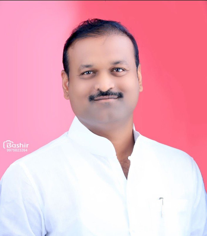 राष्ट्रवादीचे राष्ट्रीय अध्यक्ष तथा उपमुख्यमंत्री अजित पवार यांच्या वाढदिवसानिमित्त पंढरपुरात विविध लोकाभिमुख कार्यक्रमाचे आयोजन-- समाधान काळे