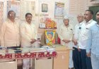 बार्शीच्या कर्मवीर सार्वजनिक ग्रंथालयात क्रांतीज्योती सावित्रीबाई फुले यांची जयंती साजरी