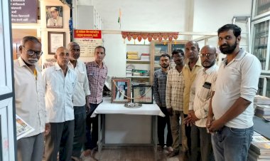 श्री वर्धमान जैन सार्वजनिक तालुका वाचनालय,बार्शी येथे कविवर्य वि.वा.शिरवाडकर (कुसुमाग्रज) यांच्या जन्मदिना निमित्त  मराठी राजभाषा गौरव दिन मोठ्या उत्साहात साजरा..