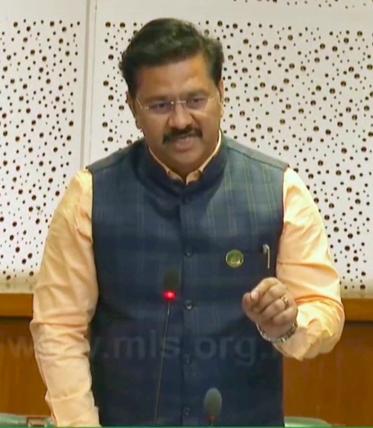 सोलापूर दूध संघातील गैरव्यवहार प्रकरणावर विधानसभेत आमदार अभिजीत पाटील यांनी उठवला आवाज