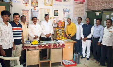 डॉ .बाबासाहेब आंबेडकर चिरंजीव व्यक्तिमत्व होते :-- जयकुमार शितोळे यांचे मत,   ◼️ बार्शीच्या कर्मवीर सार्वजनिक ग्रंथालयात डॉ.आंबेडकर यांची जयंती साजरी...