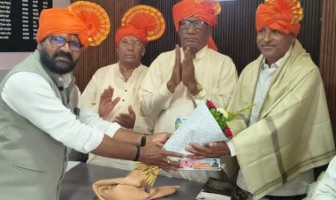ग्रंथमिञ गुलाबराव पाटील राज्य ग्रंथालय संघाच्या प्रमुखकार्यवाहपदी तर कार्याध्यक्षपदी सोपानराव पवार यांची निवड.